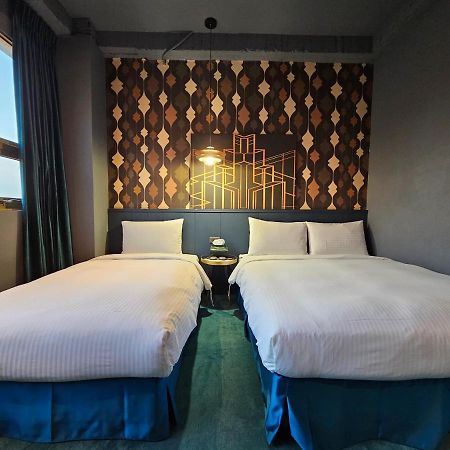 Modern Inn Тайчжун Екстер'єр фото