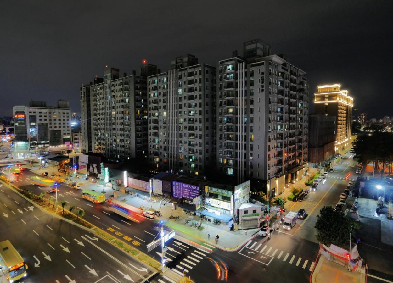 Modern Inn Тайчжун Екстер'єр фото