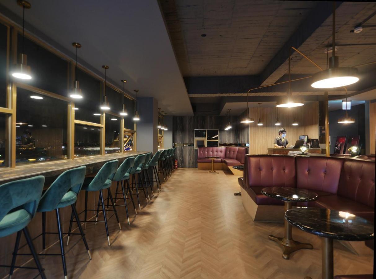 Modern Inn Тайчжун Екстер'єр фото
