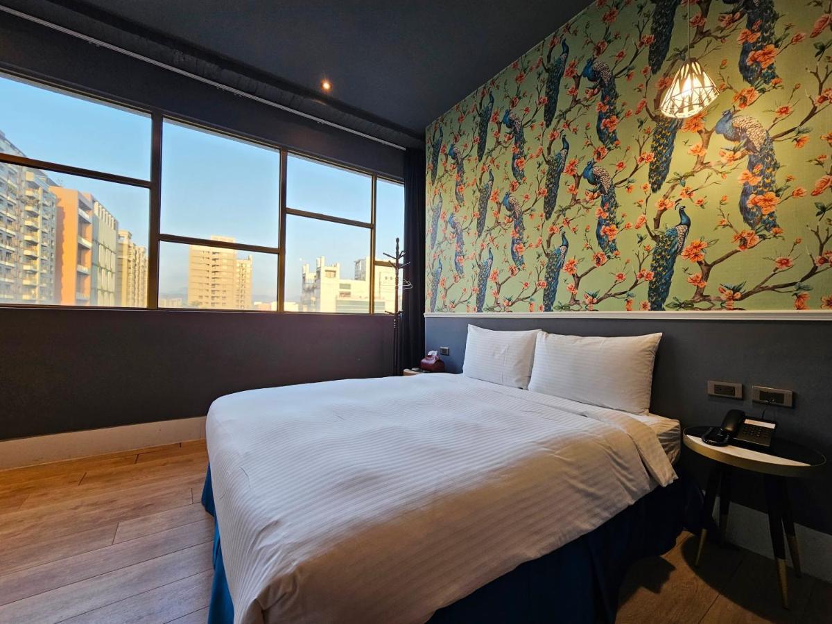 Modern Inn Тайчжун Екстер'єр фото