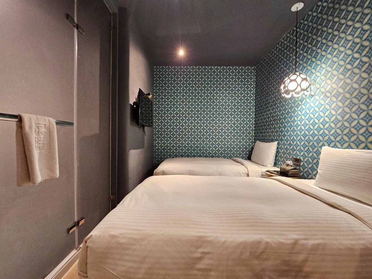 Modern Inn Тайчжун Екстер'єр фото