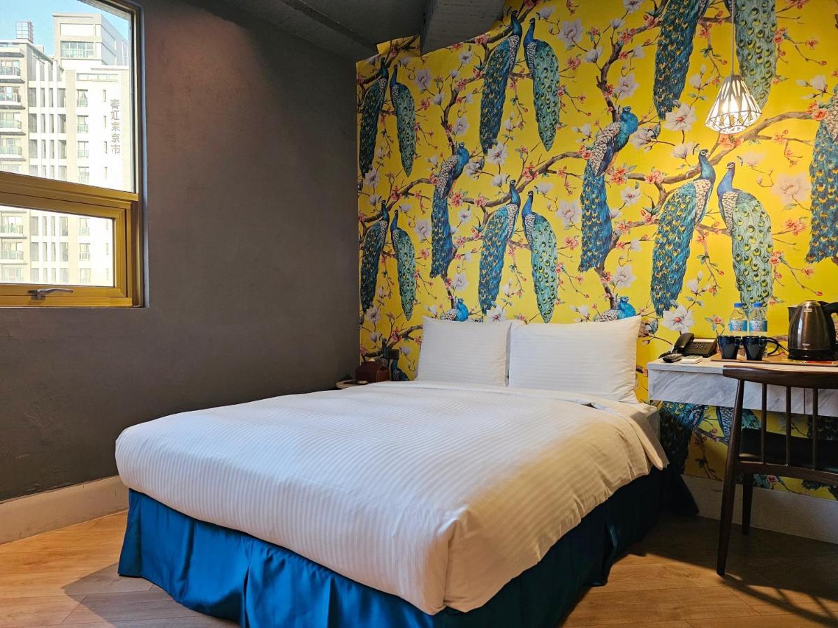Modern Inn Тайчжун Екстер'єр фото