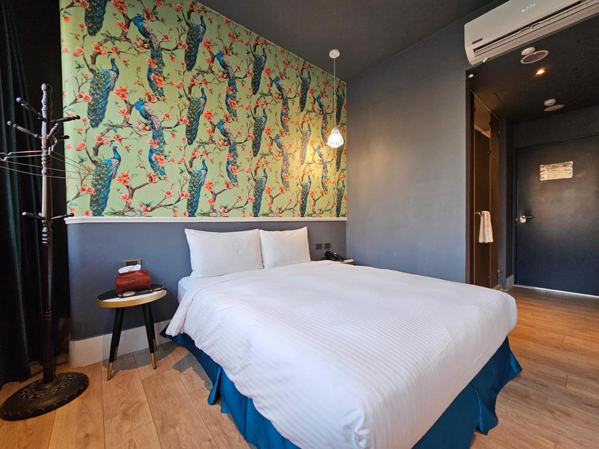 Modern Inn Тайчжун Екстер'єр фото
